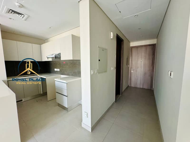 Burj Khalifa View | Spacious | City View