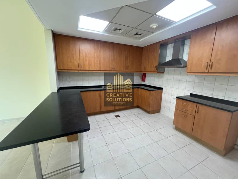 ONE BEDROOM HUGE LAYOUT GARDEN VIEW NEAR TO METRO