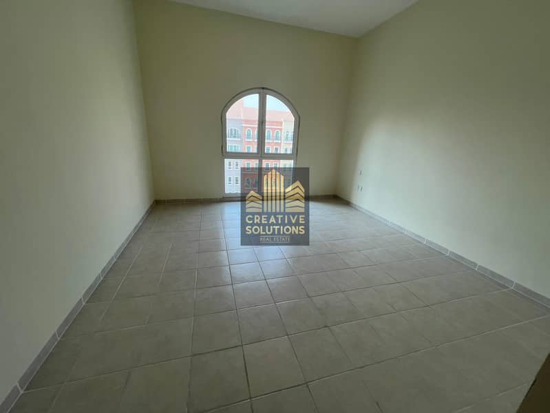 ONE BEDROOM HUGE LAYOUT GARDEN VIEW NEAR TO METRO