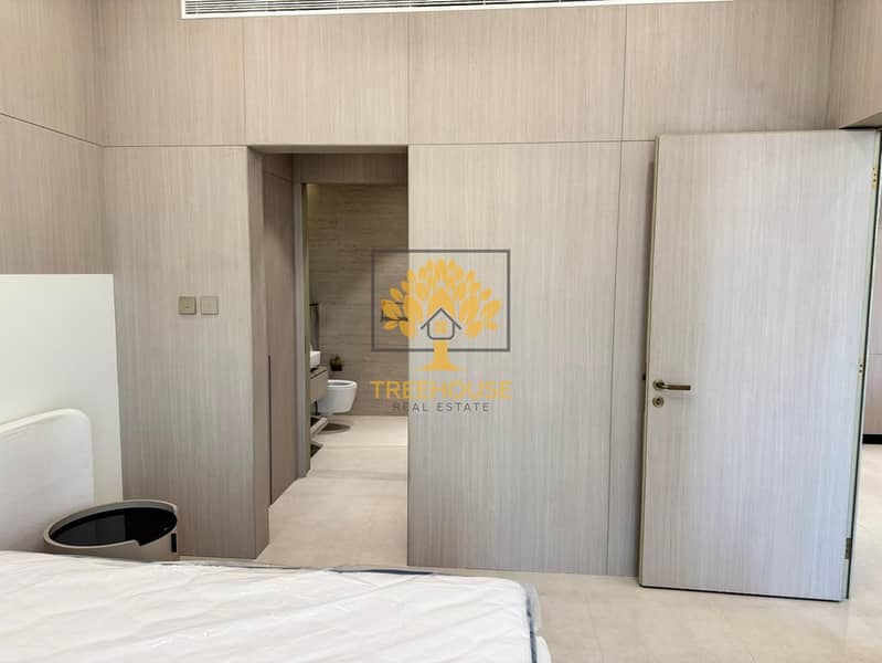 FULLY FURNISHED | BRAND NEW | LUXURIOUS