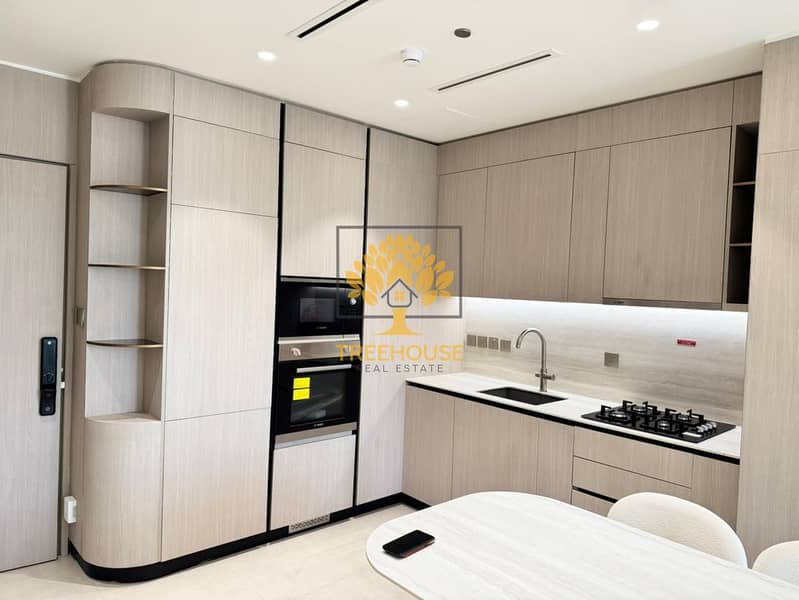 FULLY FURNISHED | BRAND NEW | LUXURIOUS - Image 14