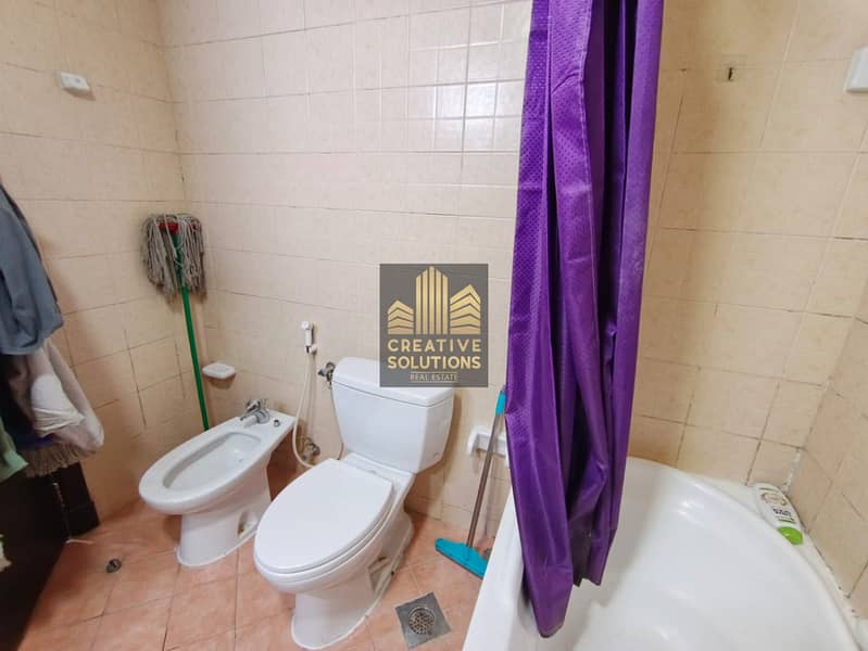 Fully furnished studio ready to move near by metro - Image 9