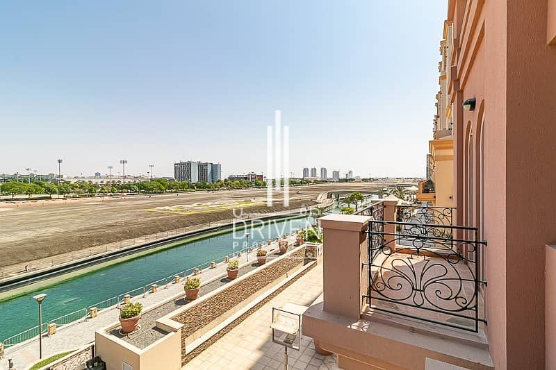 Large 1 Bed with 2 Balconies | Canal View