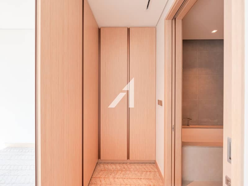 Vacant | High Floor | Direct Access to Dubai Mall - Image 12