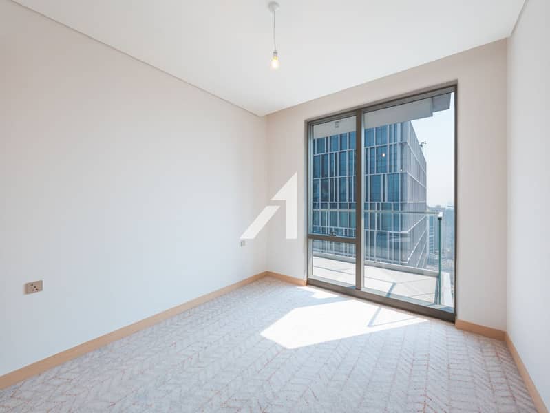 Vacant | High Floor | Direct Access to Dubai Mall - Image 16