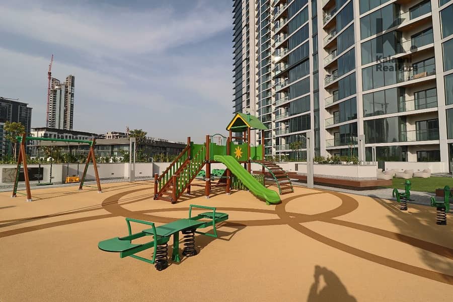 Luxury Living | Downtown View | Prime Location - Image 18