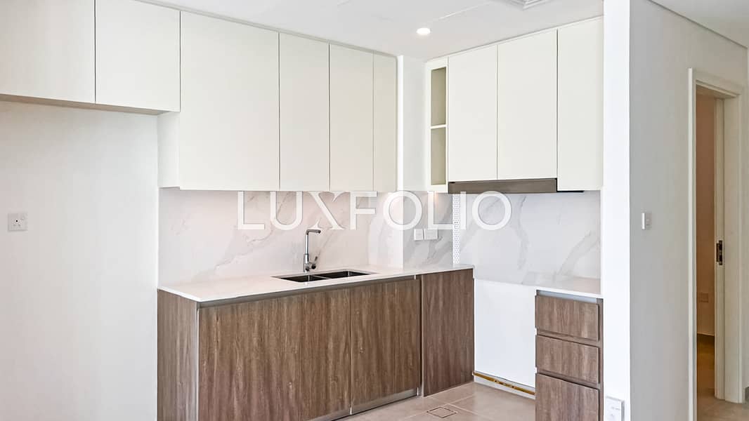 Single Row | On Park | Ready