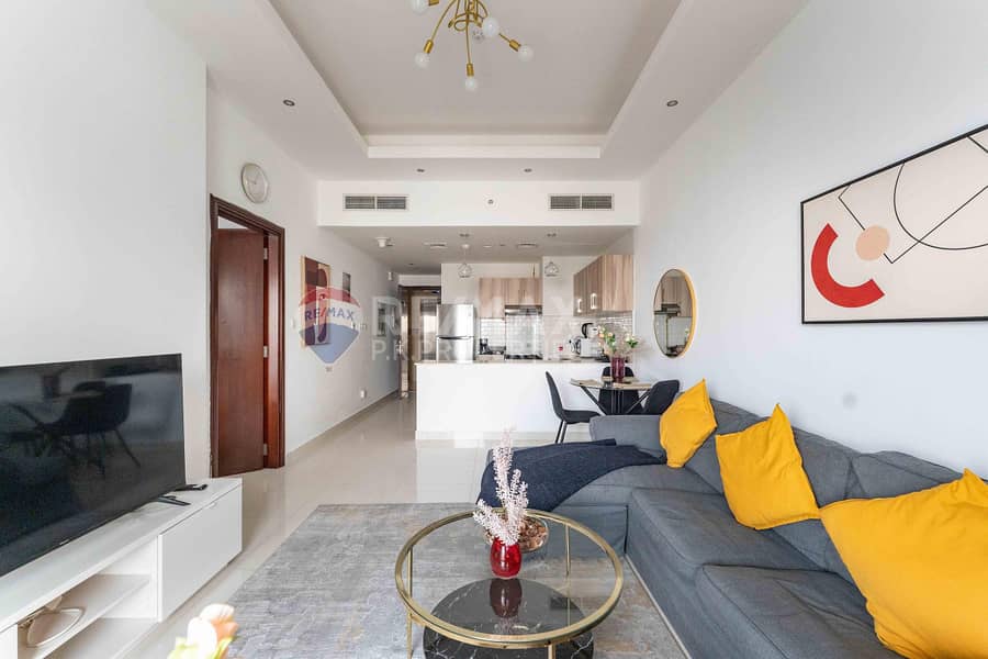 Upgraded | Fully Furnished | Balcony