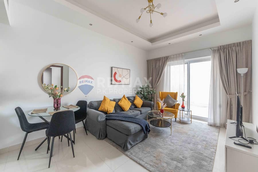 Upgraded | Fully Furnished | Balcony