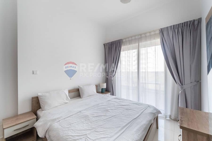 Upgraded | Fully Furnished | Balcony - Image 8