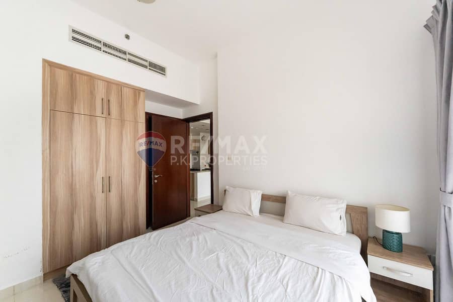 Upgraded | Fully Furnished | Balcony - Image 12