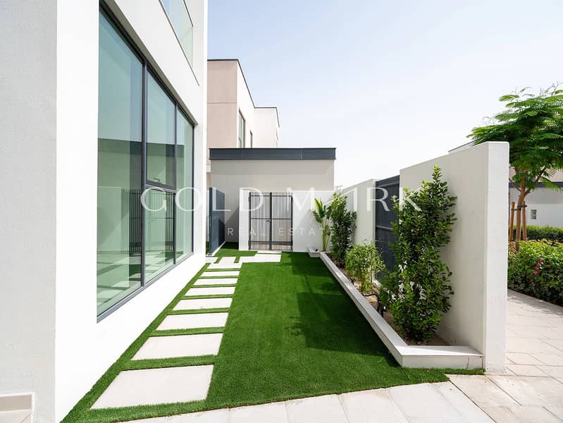 Best Price | Landscaped Garden | 4 Cheques - Image 8