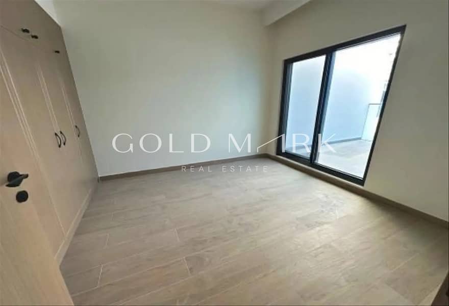 Back to Back I On the Park I Ready Now - Image 7