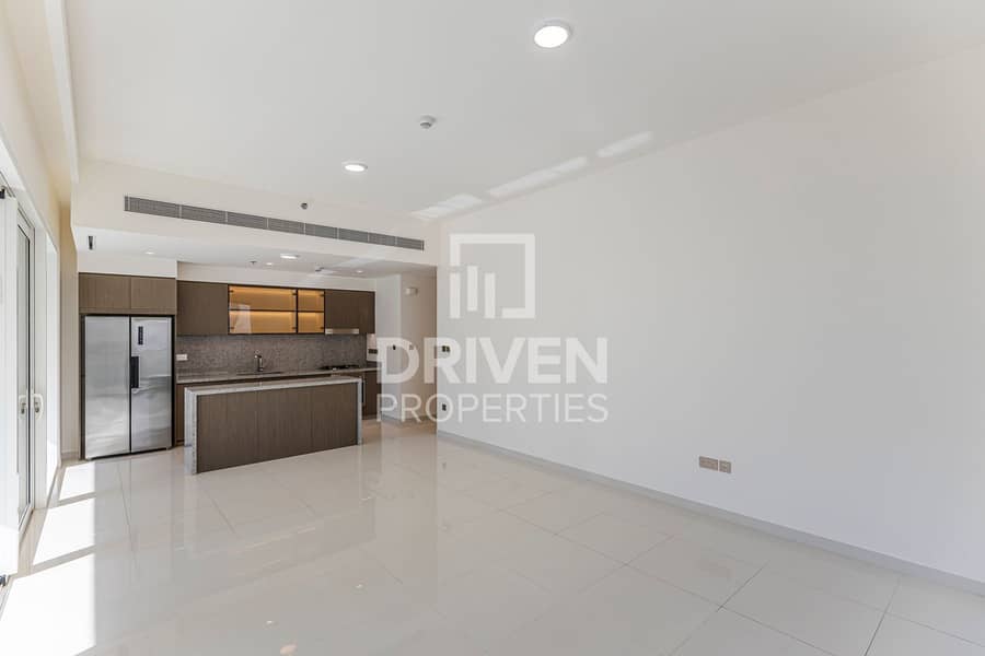 Palm View | Best Layout | Modern Apt | Vacant