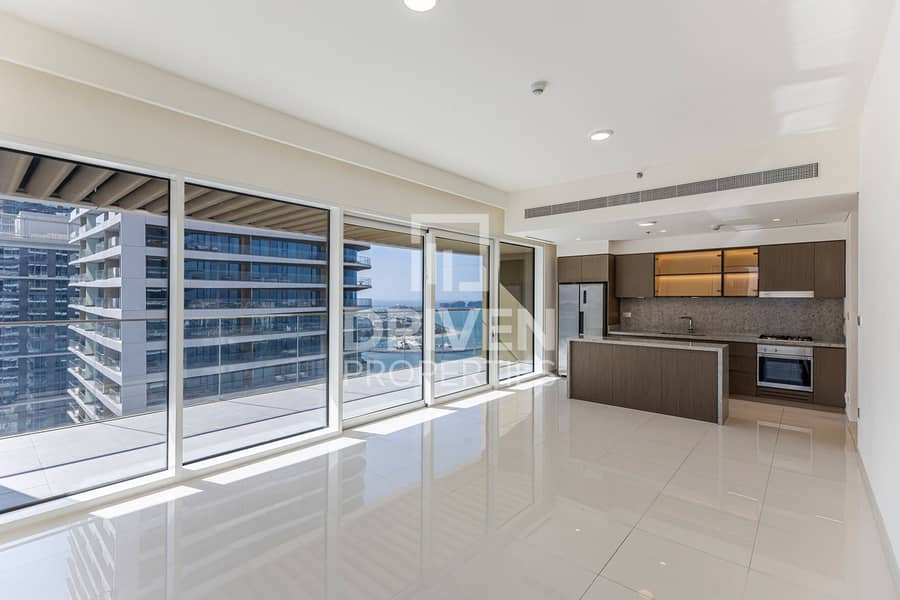 Palm View | Best Layout | Modern Apt | Vacant