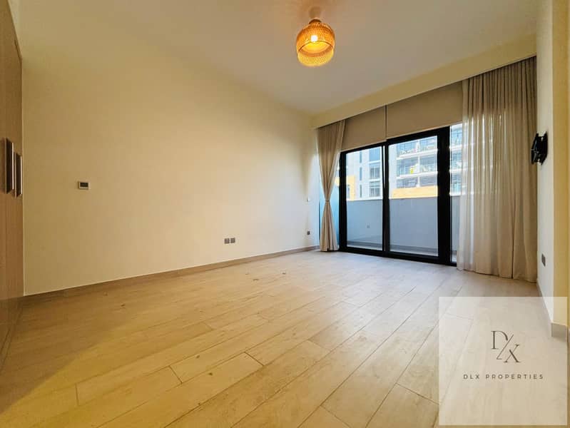 Spacious | Chiller free | Well Maintained