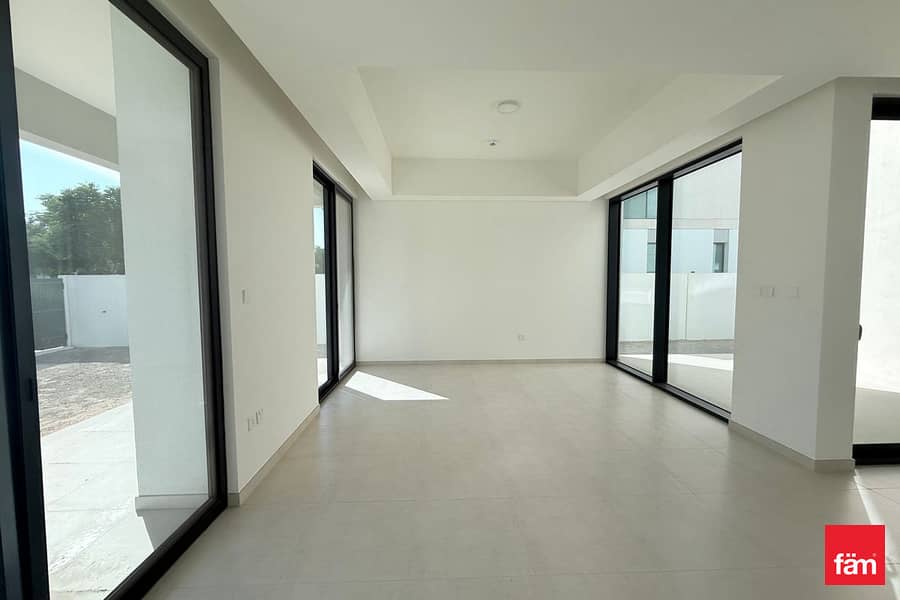 Family Villa | Modern Living | Emaar Villa - Image 12