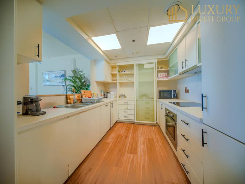 Vacant | Marina Views | Upgraded | High Floor - Image 7