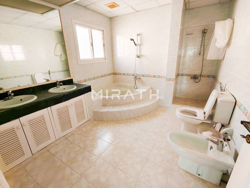 Elegant 5BR |Independent Villa| Private Garden - Image 7