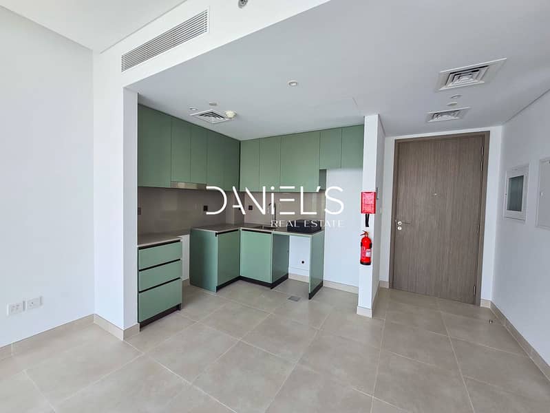 Rare Corner | Burj Khalifa View | High Floor - Image 7