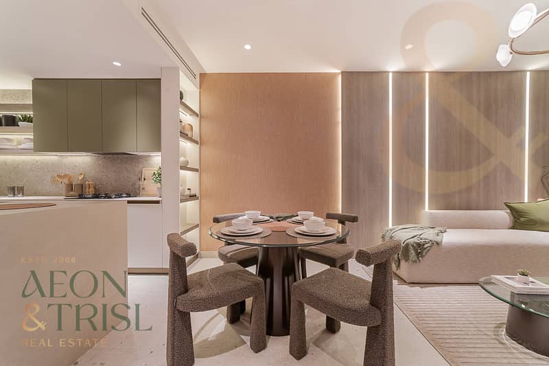 Huge 2 bedroom + Study with Full Fitted Kitchen