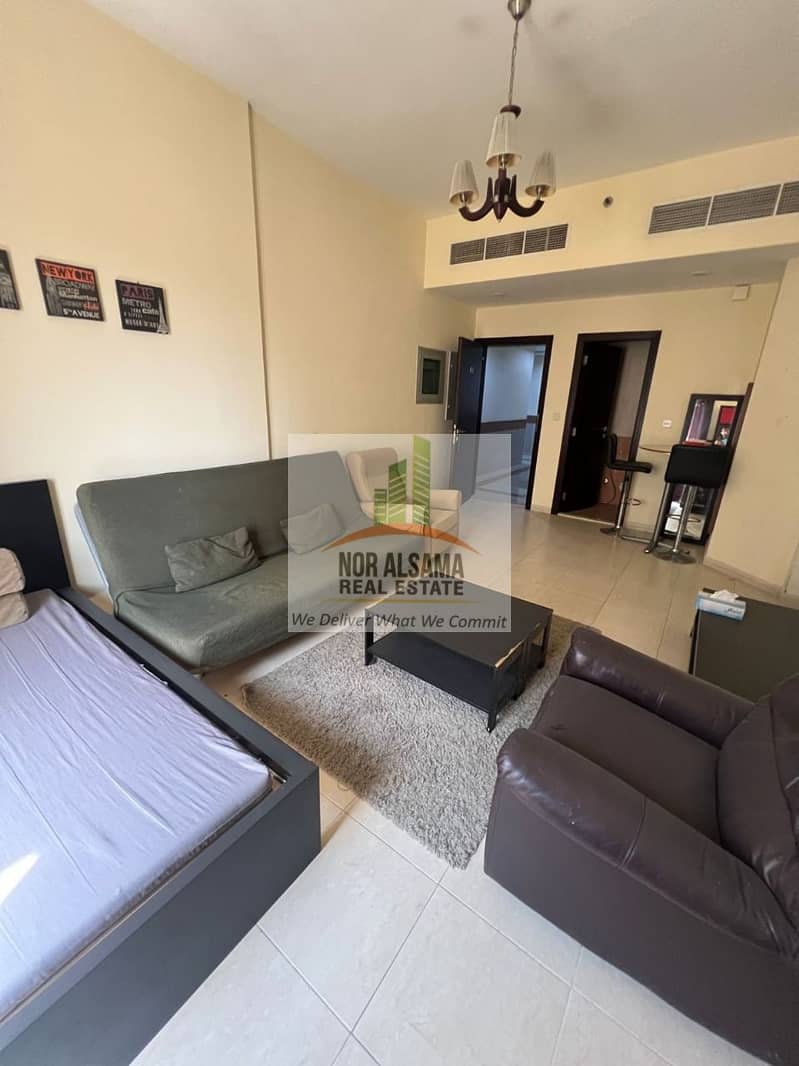 Beautiful Deal ===== Vacant One BHK In Silicon Oasis Gate 3 with Balcony +Covered Parking Just In 700K