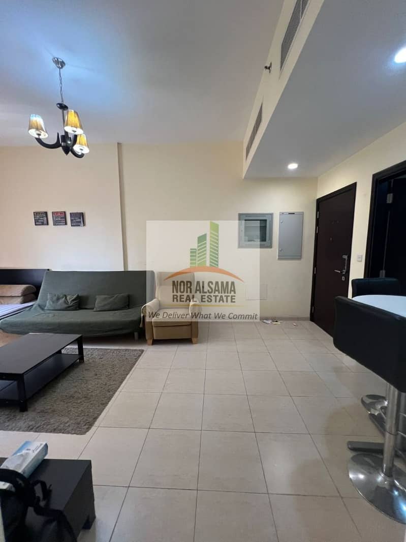 Beautiful Deal ===== Vacant One BHK In Silicon Oasis Gate 3 with Balcony +Covered Parking Just In 700K