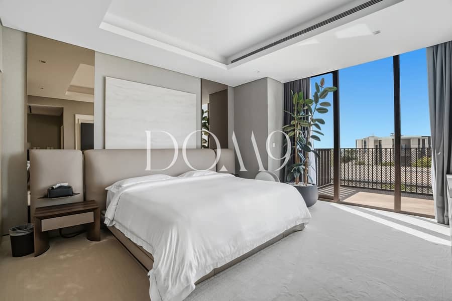 Upgraded and semi-furnished | Vacant | Landscaped - Image 14