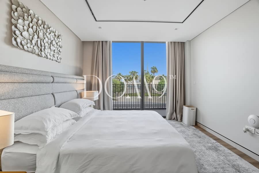 Upgraded and semi-furnished | Vacant | Landscaped - Image 17