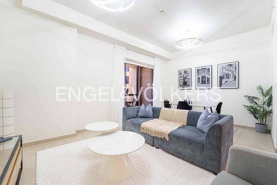 Fully Furnished with Stunning Sea Views