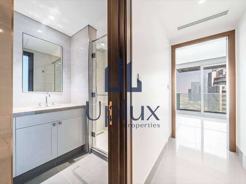 High Floor | Unfurnished | Prime Location - Image 12