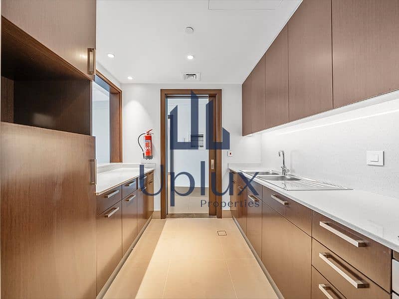 High Floor | Unfurnished | Prime Location - Image 20