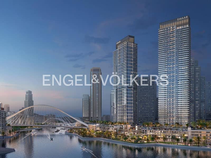 Waterfront Corner Unit | Full Canal View