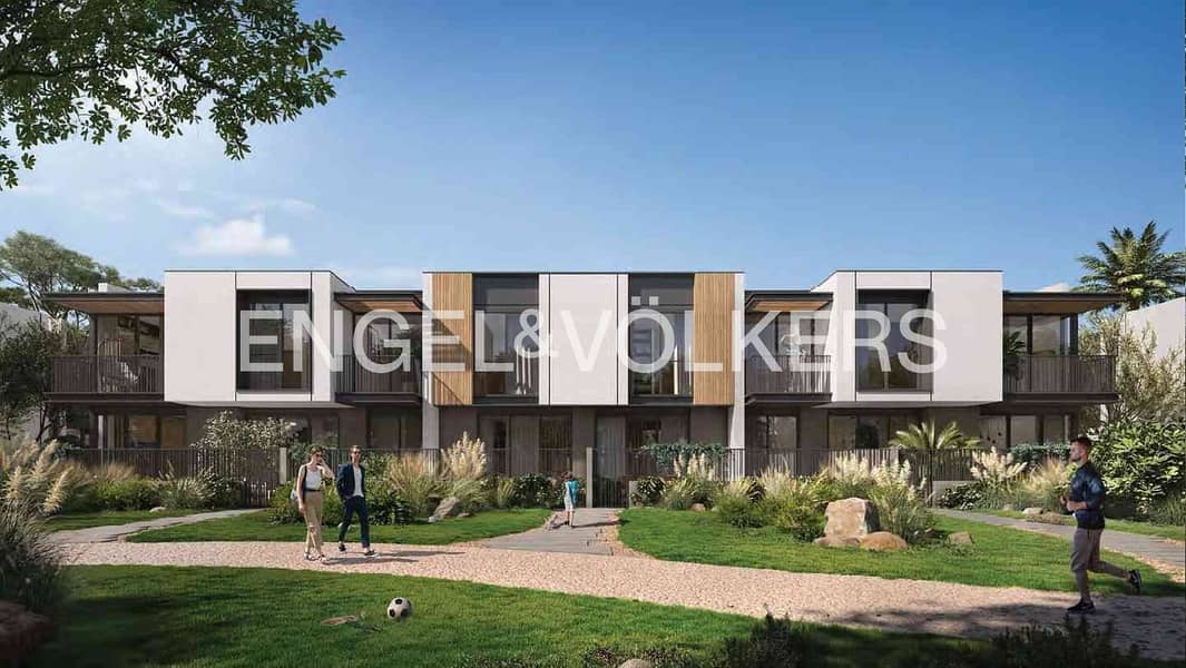 Townhouse | Private Garden and Double Garage