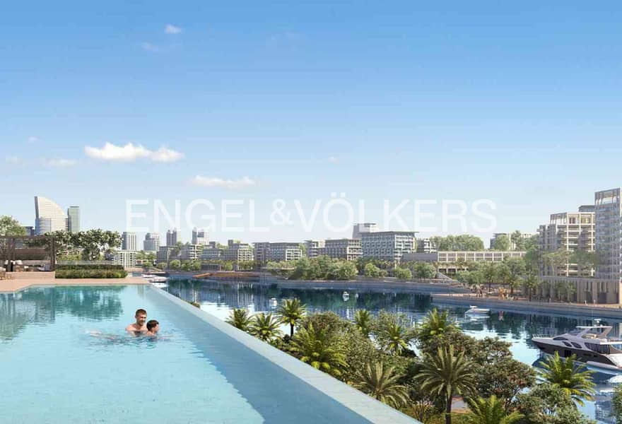 Spacious Corner Unit with Full Canal View - Image 8