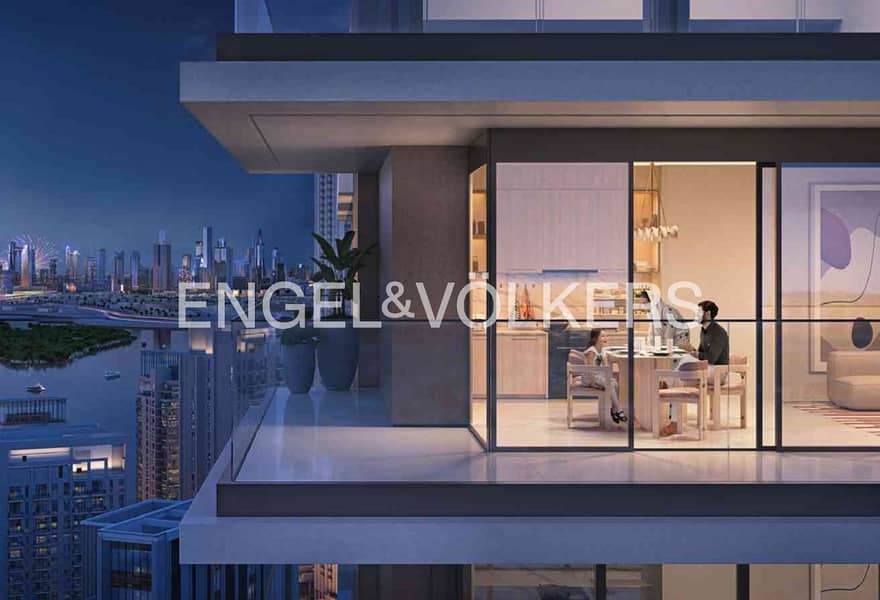 Spacious Corner Unit with Full Canal View - Image 16