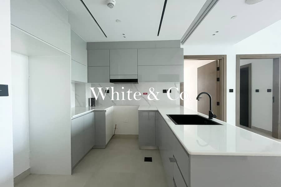 Unfurnished | Vacant Now | Luxury Tower