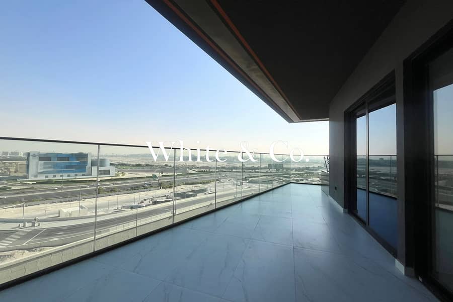 Unfurnished | Vacant Now | Luxury Tower - Image 11
