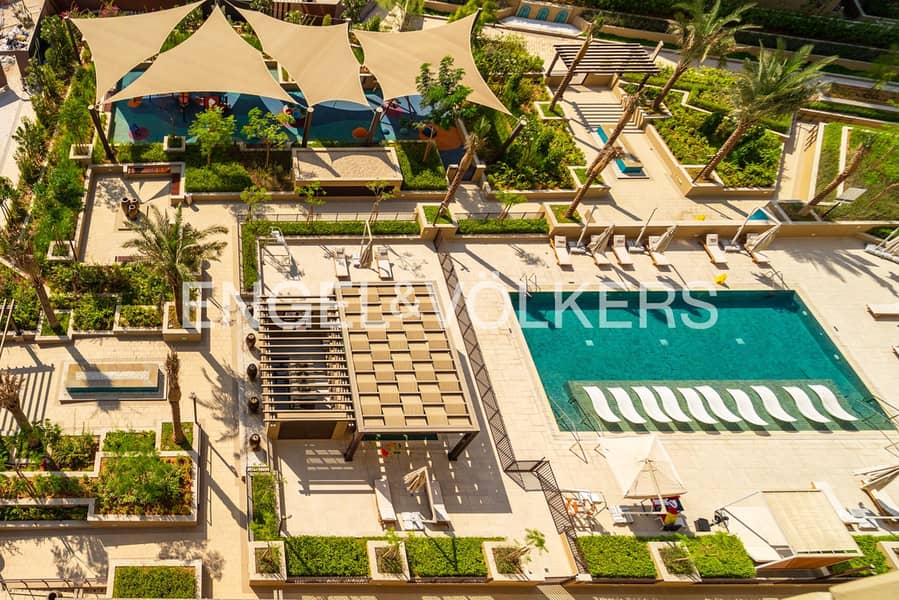 Stylish | Corner Unit | 2 Parking Slot