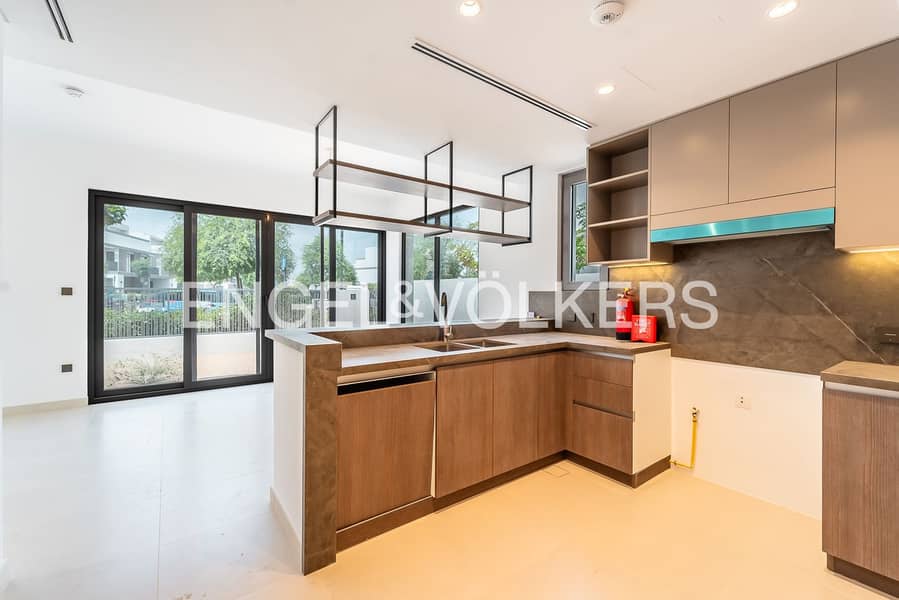 Single Row Villa | Vacant and Ready to Move In - Image 6