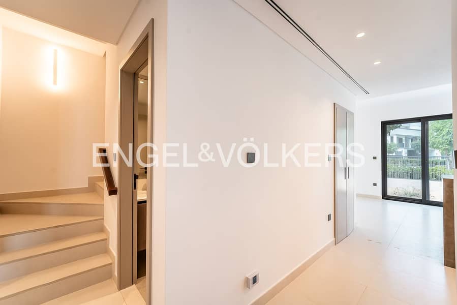 Single Row Villa | Vacant and Ready to Move In - Image 9