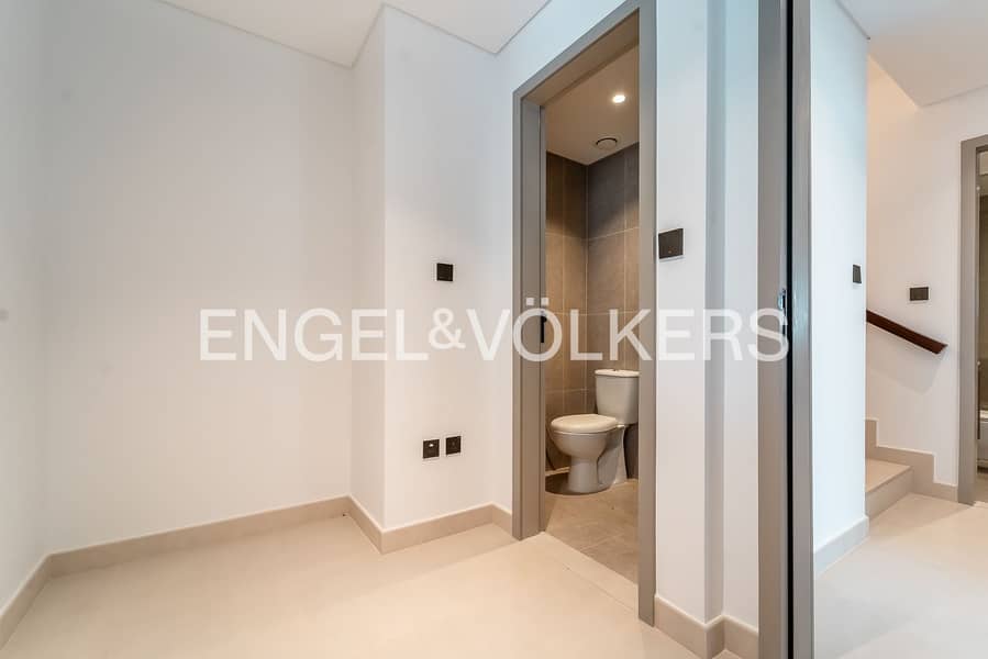 Single Row Villa | Vacant and Ready to Move In - Image 17