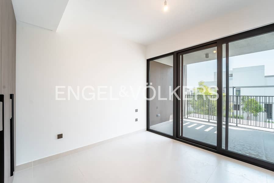 Single Row Villa | Vacant and Ready to Move In - Image 19