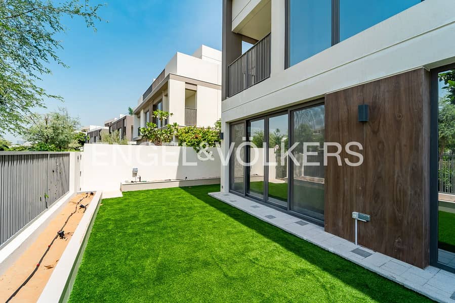 Single Row Villa | Vacant and Ready to Move In - Image 35