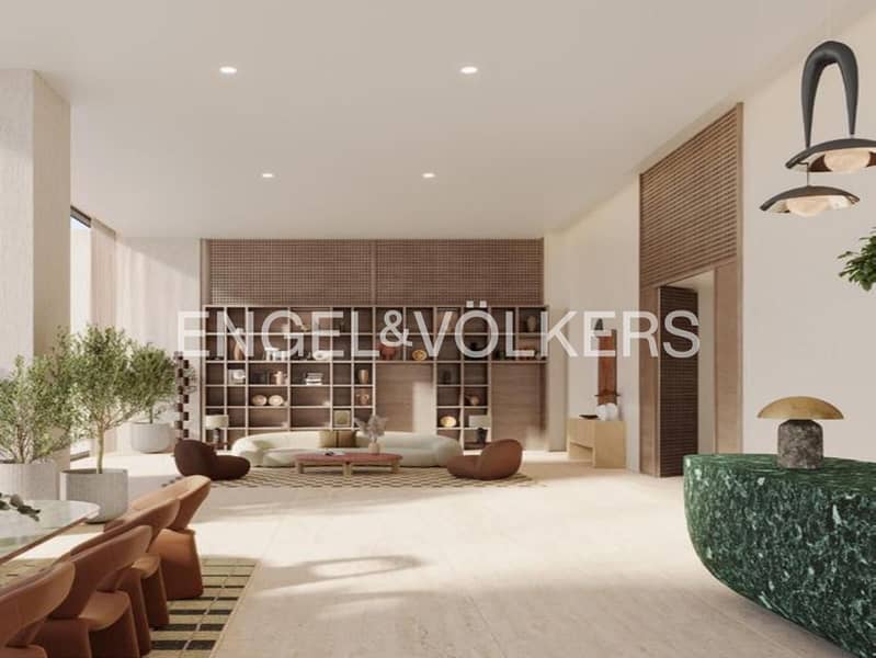 Waterfront Corner Unit | Full Canal View - Image 8