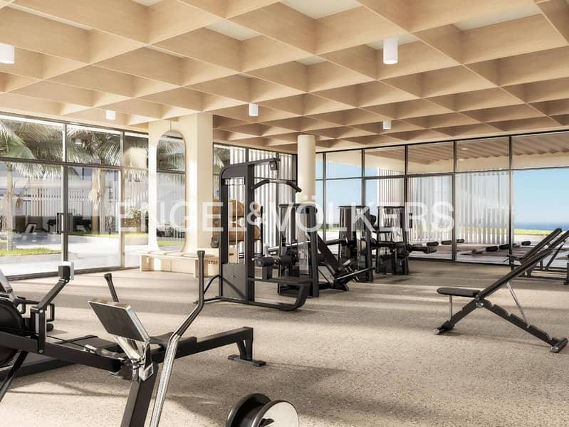 Waterfront Corner Unit | Full Canal View - Image 11