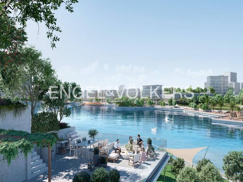 Corner Unit with Stunning Full Canal Views - Image 11