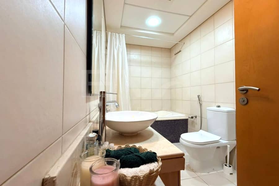 Park View | Fully Furnished | Vacant Now - Image 9