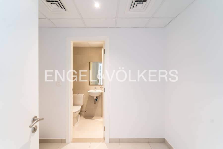 Stylish | Corner Unit | 2 Parking Slot - Image 9