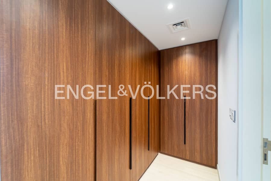 Stylish | Corner Unit | 2 Parking Slot - Image 13